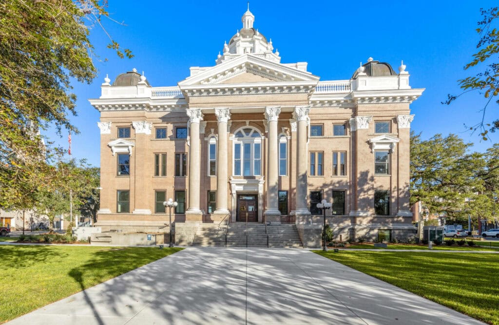 Historic Lowndes County Courthouse